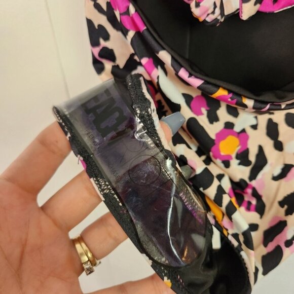 Beach Riot Mila One Piece Swim Bathing Suit One Piece Swimsuit Animal Print XS - Picture 9 of 10